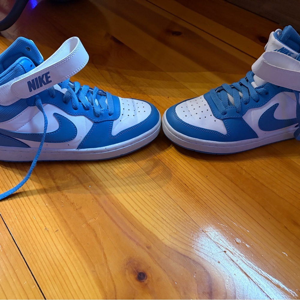 Nike Court Borough Mid-High Top- Big kids
